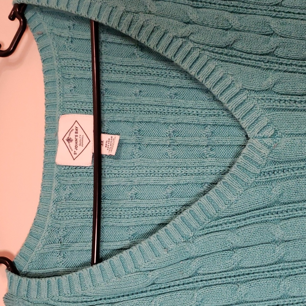 Plus Size Sweater - Picture 2 of 5
